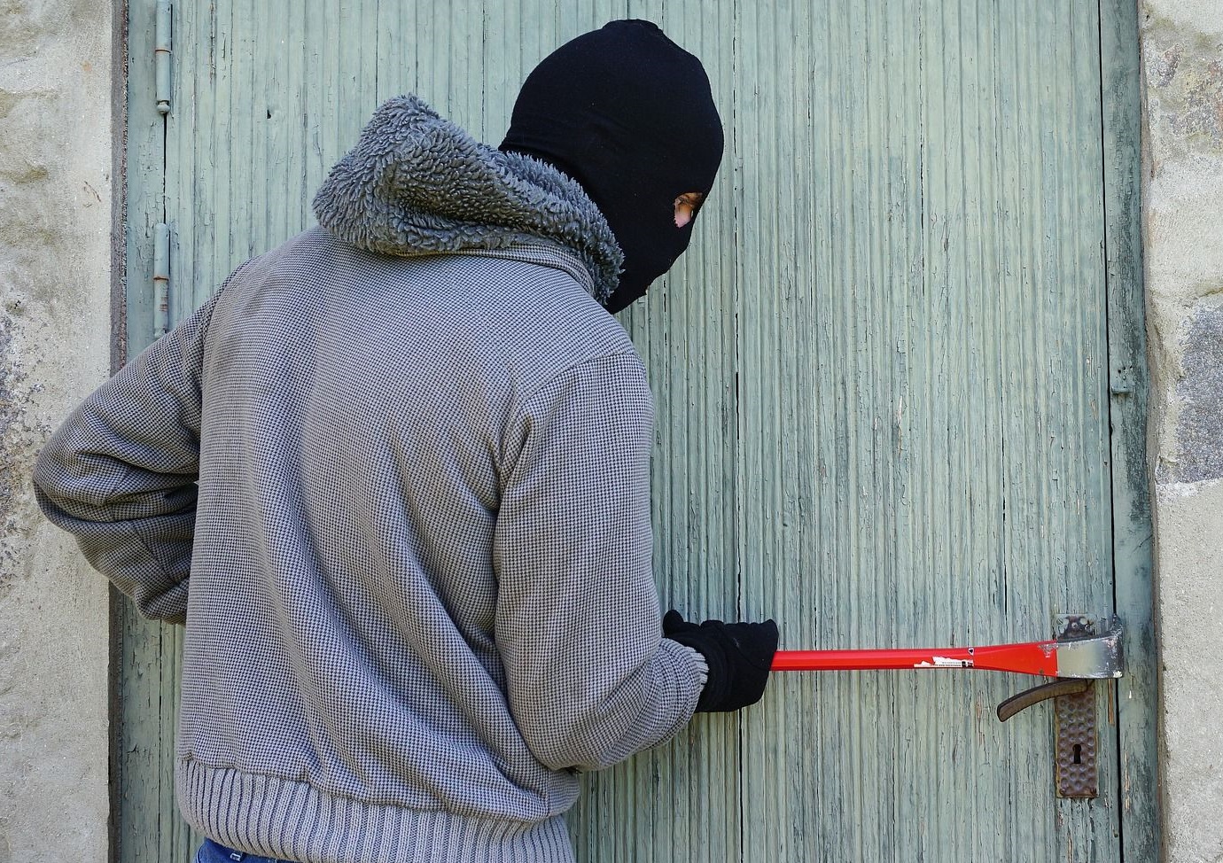 Haus Und Wohnung Gegen Einbrucher Sichern Tipps + Fragen