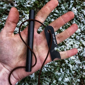 BUSHGEAR Black Steels Feuerstahl - XXL Feuerstarter - Extrem Starker Funkenflug - Feuerstein für Outdoor, Survival, Bushcraft - 3