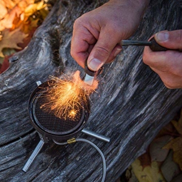Light My Fire Feuerstahl Scout - Feuerstahl Outdoor mit 3.000 Zündungen - ⌀6,3mm Ferro Rod - Feuerstein Survival Set aus Schweden - Camping Feuerstein Outdoor - Magnesium Feuerstarter Set - 2