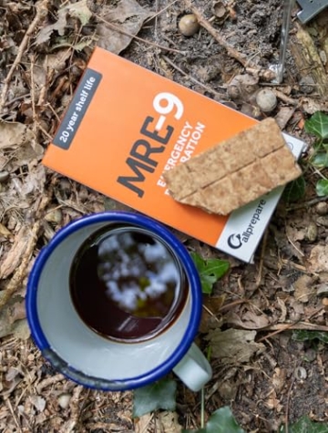 MRE-9 Notration 7 Tage - 16.800 KCAL - Notfallnahrung - Butterkeks Geschmack - 20 Jahre Haltbarkeitsdauer - Vegan & Laktosefrei - 4