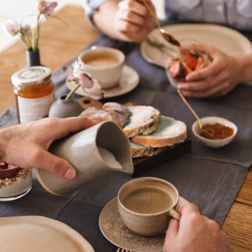 ration1 Probierpaket Brot und Kuchen, 8er Pack 10 Jahre haltbar, 4x Roggenmischbrot 350g, 4x Zitronenkuchen 360g, Dosenbrot und Dosenkuchen Vorratspackung für Wandern, Camping, als Notfallnahrung - 3