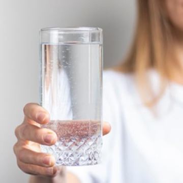 ration1 Trinkwasser Vorrat 5 L (20 x 250 ml) – 10 Jahre haltbar – Notfallwasser für Krisenvorsorge, Camping & Outdoor – einzeln verpackt, geschmacksneutral, sofort trinkfertig - 3